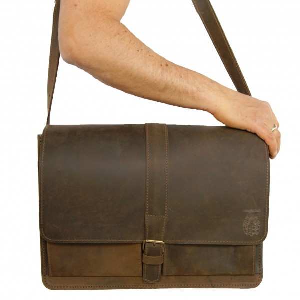 Briefcase of leather PLANCK with shoulder strap Briefcase of leather PLANCK with shoulder strap