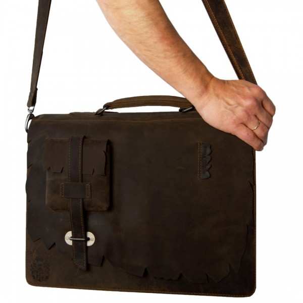 Laptop bag SHATTERHAND with shoulder strap of leather Laptop bag SHATTERHAND with shoulder strap of leather