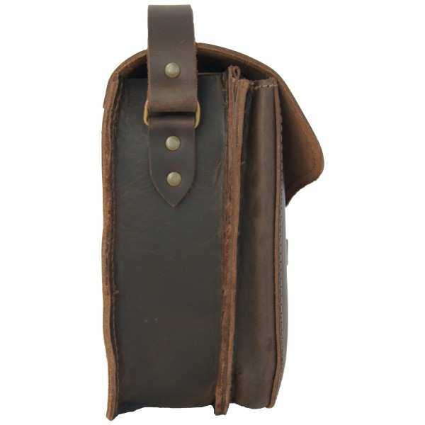 Messenger bag of brown leather Messenger bag of brown leather
