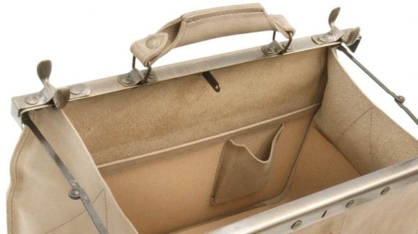 Doctor's handle bag PETTENKOFER new-antique brown leather Doctor's handle bag PETTENKOFER new-antique brown leather
